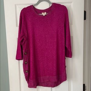 Women's Fucshia Pink Button-Detail Top 1X